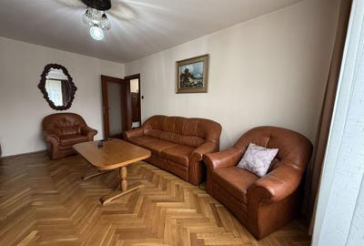 Apartament cu 3 camere decomandat în Aradului - 3