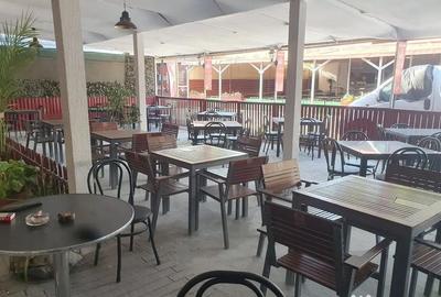 Spațiu comercial, de 210 mp, în Central - 5