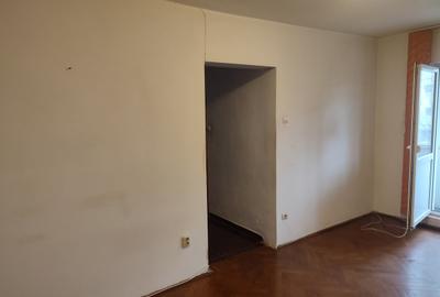 Apartament semidecomandat în Universitate - 12
