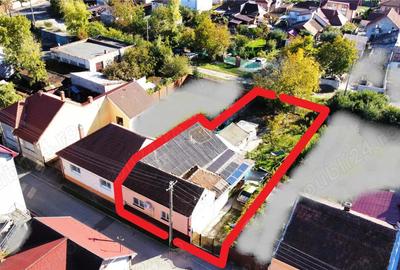 Casa cu 4 camere, teren 468 mp, terasa si dublu acces | Soarelui, langa Unio - 1