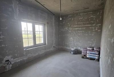 Casă cu 4 camere în Vârteju - 11