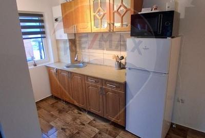 Casă cu 3 camere cu Teren 397 Mp în Poian - 12