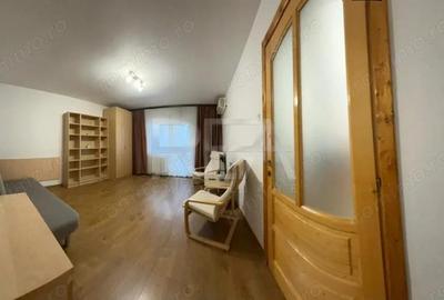 Garsoniera 40 mp, 1/8 -13 Septembrie - 12