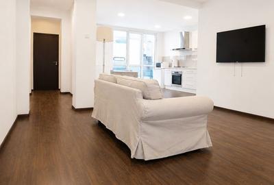 Apartament cu 4 camere în Rosetti - 1