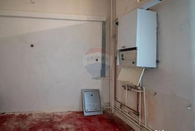 Spațiu comercial, de 210 mp, în Silva - 1