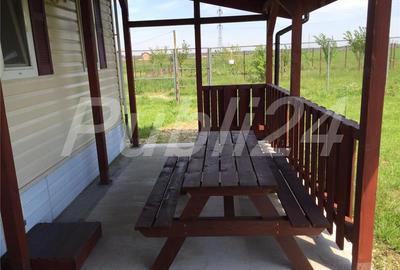 Casă cu 3 camere cu Teren 450 Mp în Săbăreni - 1