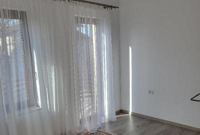 Casa de inchiriat - 2