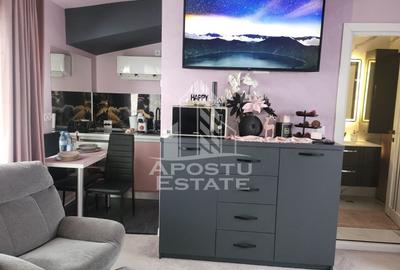 Apartament cu 3 camere semidecomandat în Zăvoi - 9