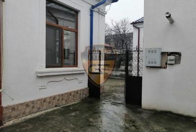 Casă individuală cu 3 camere cu Canalizare în Ultracentral - 5