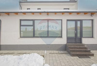 Casă cu 4 camere cu Teren 388 Mp în Sânpetru - 30