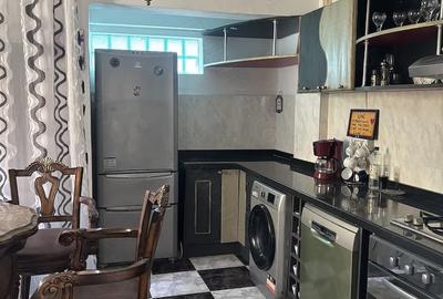 Apartament cu 4 camere decomandat în Delfinariu - 2
