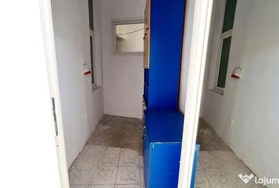 Spațiu comercial, de 110 mp, în Central