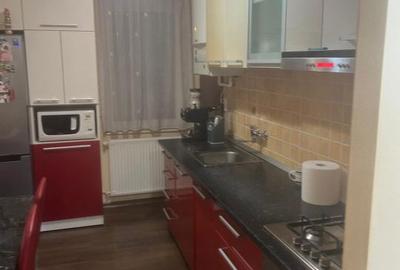Apartament cu 3 camere în Tudor - 1