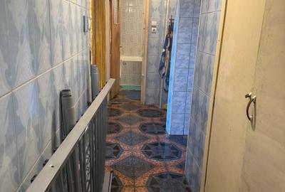 Apartament cu 4 camere decomandat în Giurgiului - 3