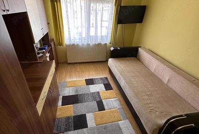 Apartament cu doua camere plus living generos , zona Bradet - 13