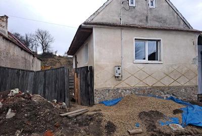 Urgent! Casa la tara - 1