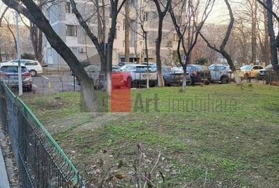 Apartament 3 camere Titan liceul Dante - 15
