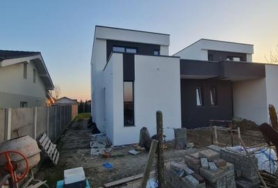 Casă cu 3 camere în Moșnița Veche - 2