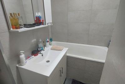 Apartament cu 3 camere decomandat în Central - 16