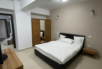 2 camere de închiriat Vedere frontală la lac Mamaia Complex Lake Boutique 500eur - 5