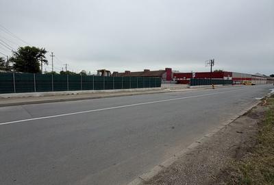 Spațiu comercial, de 5,000 mp, în Central - 3