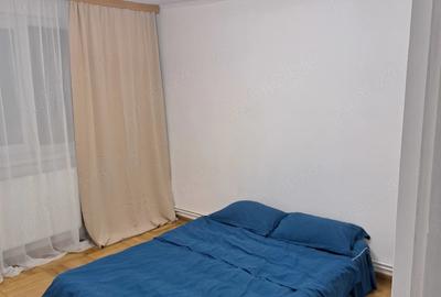 Apartament cu 2 camere semidecomandat în Boul Roșu