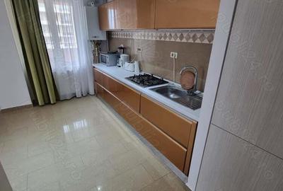 Inchiriez apartament 2 camere Mamaia, zona Summerland - 7