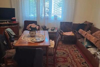 Casă cu 6 camere în Central