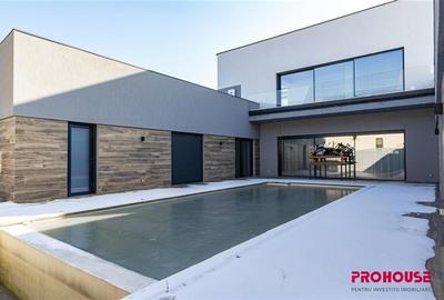 Vila de Lux cu Piscina Infinity-Gheraiesti, Bacau - 1