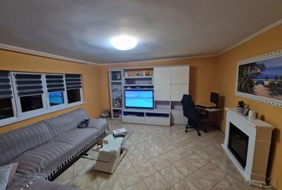 Apartament cu 3 camere decomandat în Aviatorilor - 3