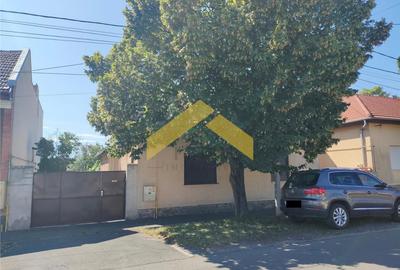 Casă cu 3 camere cu Canalizare în Pârneava - 9