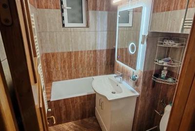 Apartament cu 2 camere decomandat în Trivale - 3