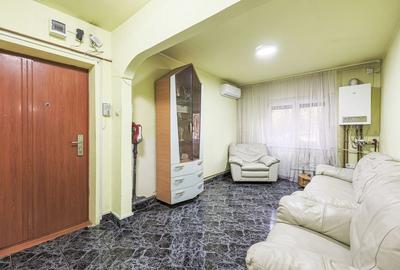 Apartament foarte spațios cu 5 camere la parter in Micalaca Comision 0 - 2