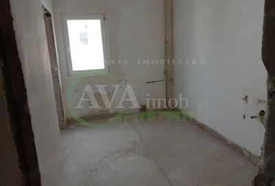 Apartament 3 camere decomandat zona Nord - 2