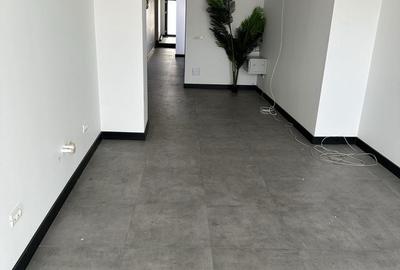 Spațiu comercial, de 77 mp, în Central - 7