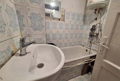 Garsoniera in zona ultracentrala | Etaj 3, Bacau - 4