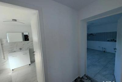 Casă cu 3 camere în Roman - 2