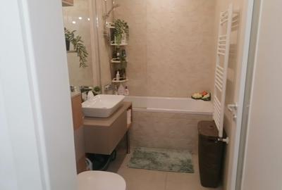 Apartament cu 2 camere decomandat în Tractorul - 5