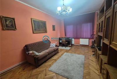 Royal Imobiliare - Vanzare Casa Zona Lupeni - 9