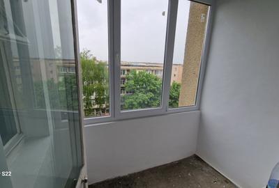 Garsonieră semidecomandată în Tractorul - 2