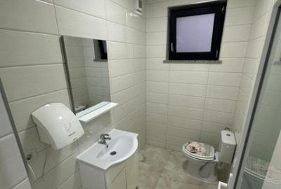 Spațiu comercial, de 55 mp, în Central