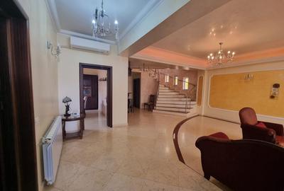 Casă individuală cu 6 camere cu Canalizare în Capitol - 15