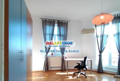 : APARTAMENT 4 CAMERE, Zona Universitate - Unirea, ultracent - 5
