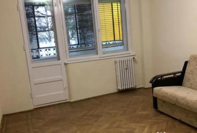 Apartament cu 3 camere decomandat în Andrei Mureșanu - 1