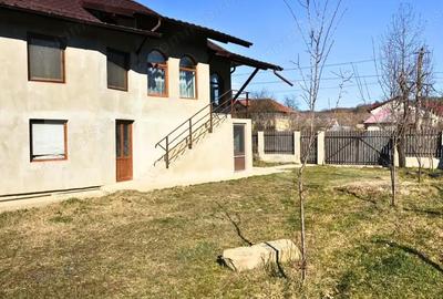 Casă cu Teren 1250 Mp în Central - 8