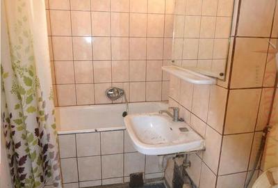 Apartament cu 3 camere decomandat în Astra - 7