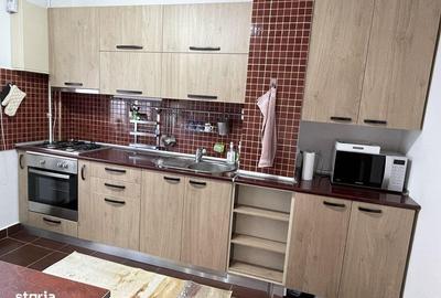 Apartament cu 2 camere decomandat în Mihai Bravu