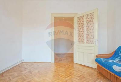 Casă cu 3 camere cu Teren 149 Mp în Brașovul Vechi - 2