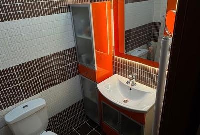 Apartament cu 3 camere, mobilat în Central - 3