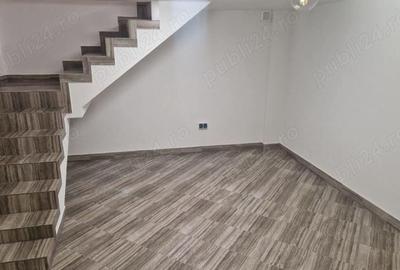 Casă cu 6 camere cu Teren 220 Mp în Central - 3